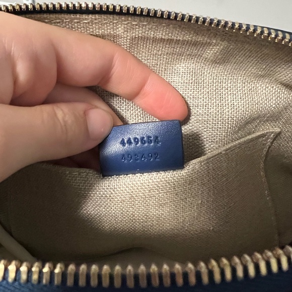 Gucci Monogram Bag with shoulder strap - Picture 9 of 10